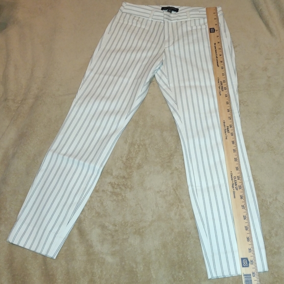 BANANA REPUBLIC denim pants with-black stripes, Size 0p - Picture 9 of 12